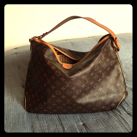 Louis Vuitton Handbags - Flash SALE! Authentic Louis Vuitton Delightful MM